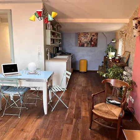 Apartment Almodovar *